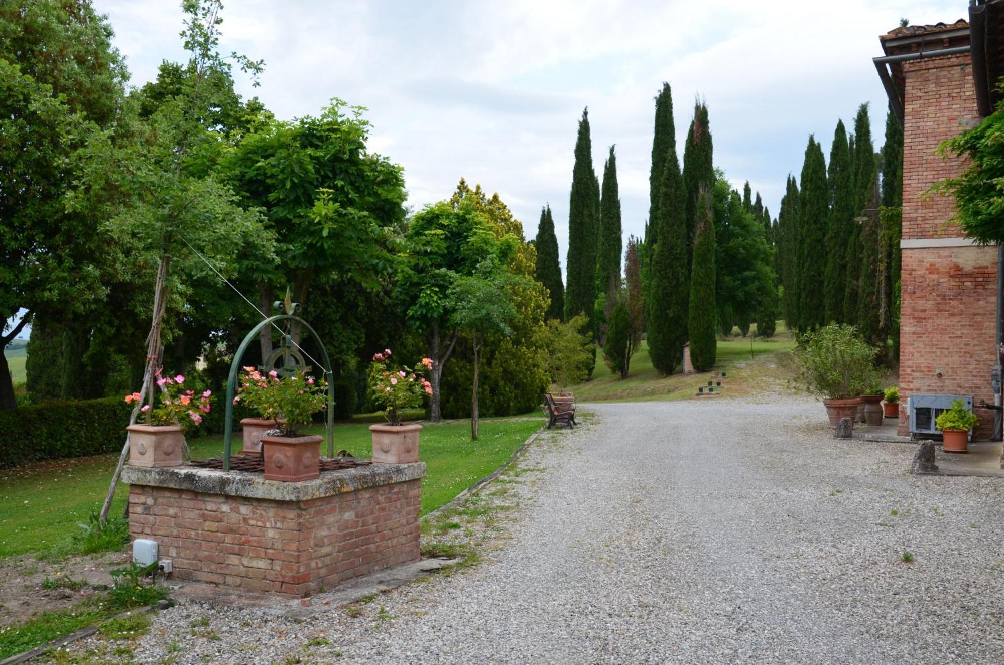 Agriturismo Sant'Alfredo Monteroni dʼArbia Dış mekan fotoğraf
