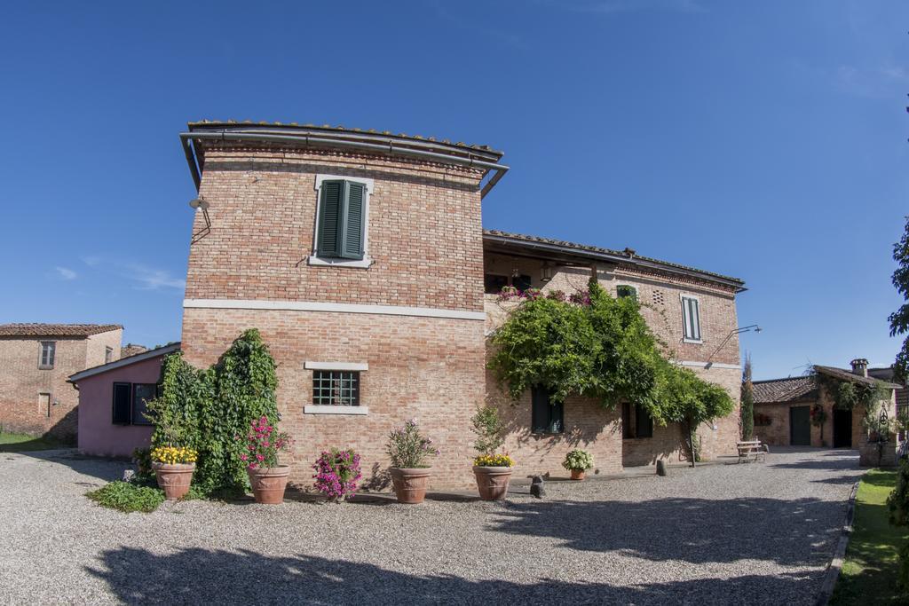 Agriturismo Sant'Alfredo Monteroni dʼArbia Dış mekan fotoğraf